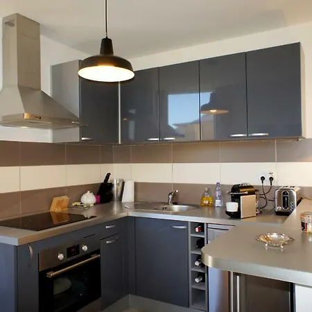 Apartment Zeperfectplace - Vieux Cathedrale - Climatise Et Ascenseur *